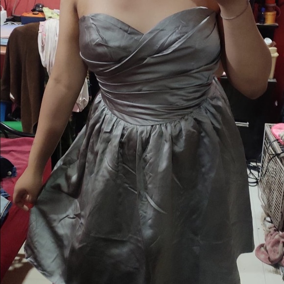 David’s bridal mercury grey satin pleated bust dress - Picture 7 of 7